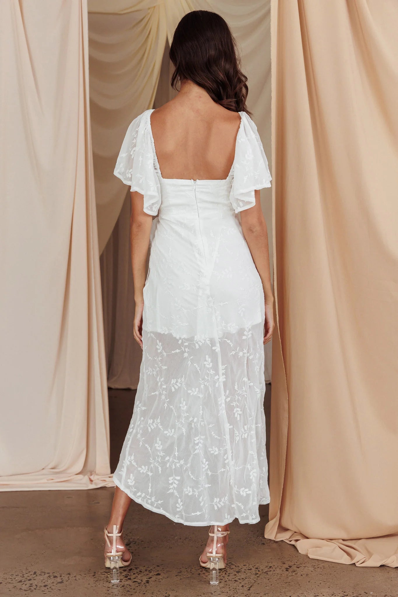 Aphrodite Molded Bust Angel Sleeve Midi Dress Floral White